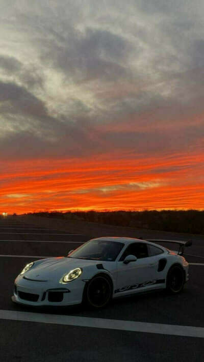 PORSCHE 911 (или 997 GT3 RS)