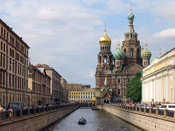 учиться в Санкт-Петербурге