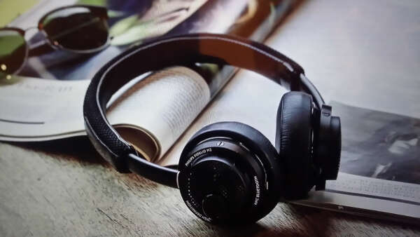 Беспроводные наушники Bluetooth Philips Fidelio M2BT