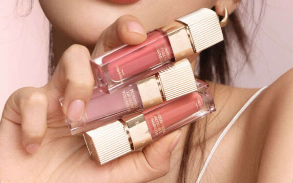 d'Alba Блеск-плампер для увеличения объёма губ Plumping Lip Glow Mood Volumizer (оттенок Petal Rose) 5мл