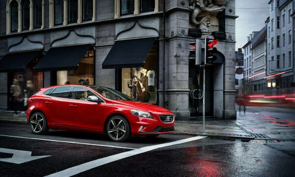 Volvo V40