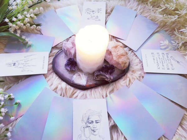 Luminous Spirit Tarot Deck