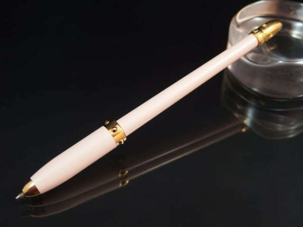 Louis Vuitton Pink Agenda Pen