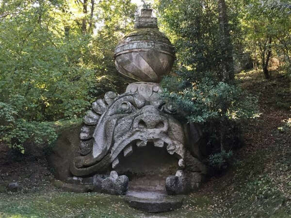 Sacro Bosco
