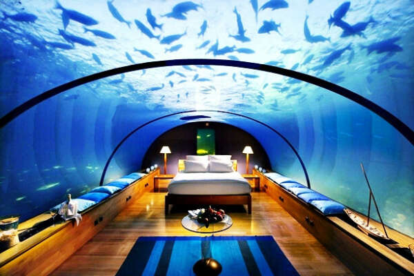 Отдохнуть в отеле Poseidon Undersea Resorts