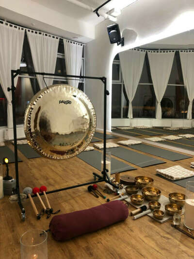 Гонг медитация в "ashram"