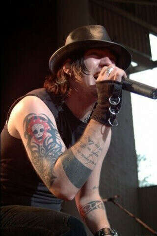На концерт Three Days Grace