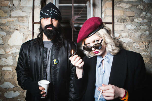 На концерт Crystal Castles