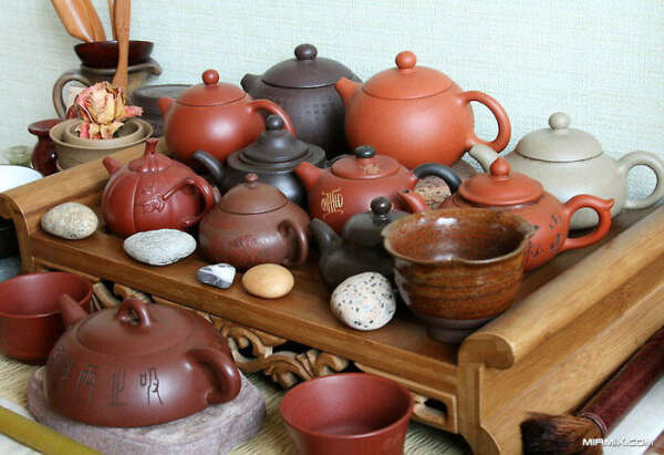 Глиняный заварник для чая и чашечки