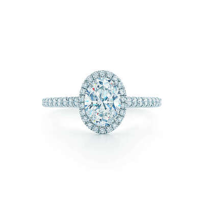 Tiffany Soleste с бриллиантом овальной огранки