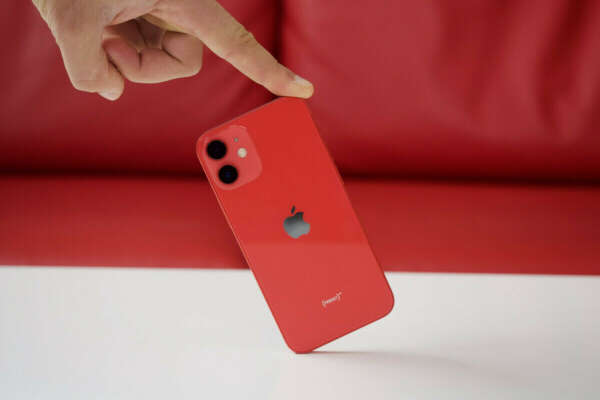 iPhone 12