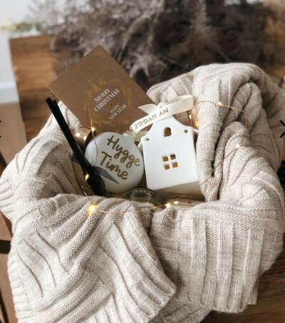Коробочку Hugge box