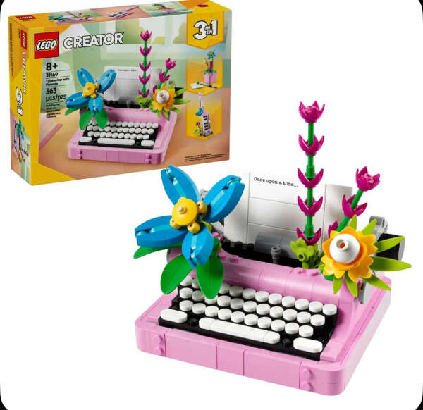 Конструктор LEGO CREATOR Typewriter with Flowers 31169