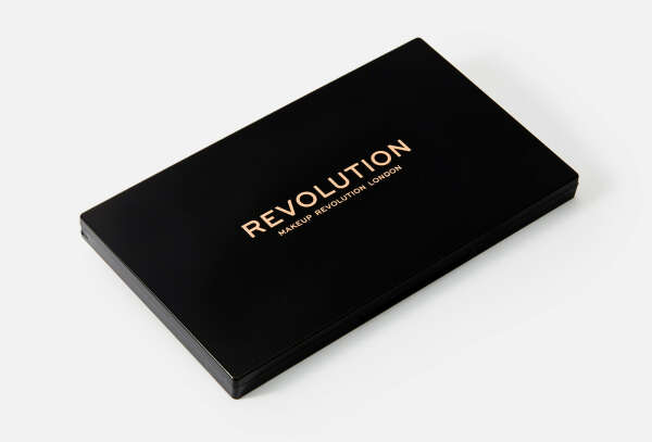 Палетка теней для век MakeUp Revolution 32 EYESHADOW PALETTE