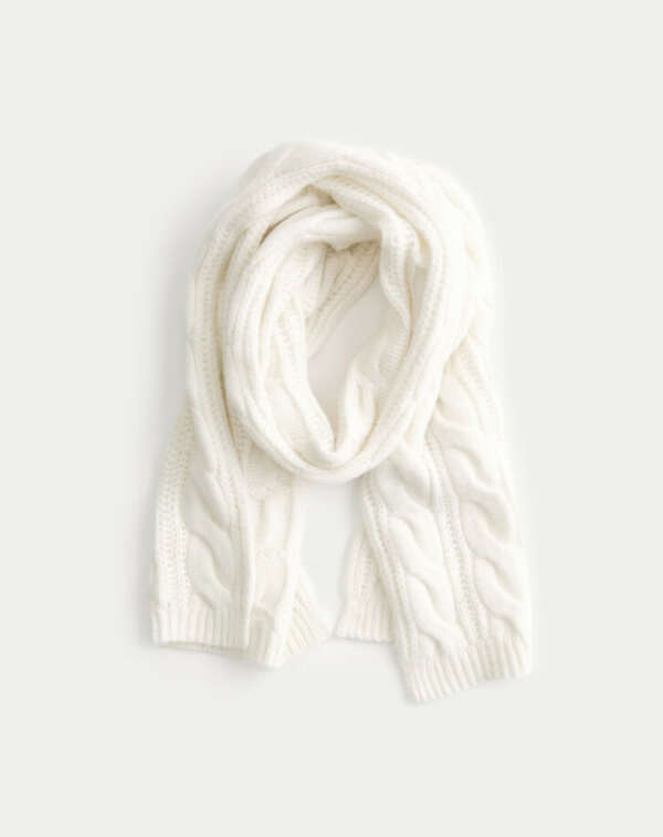Hollister scarf