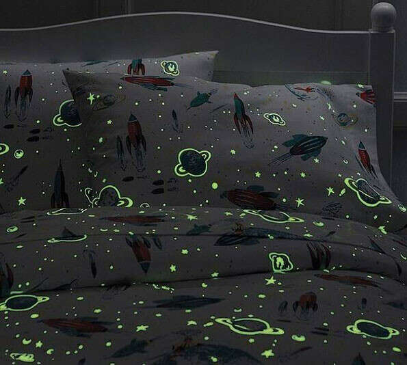 Glow-In-The-Dark Space Sheets