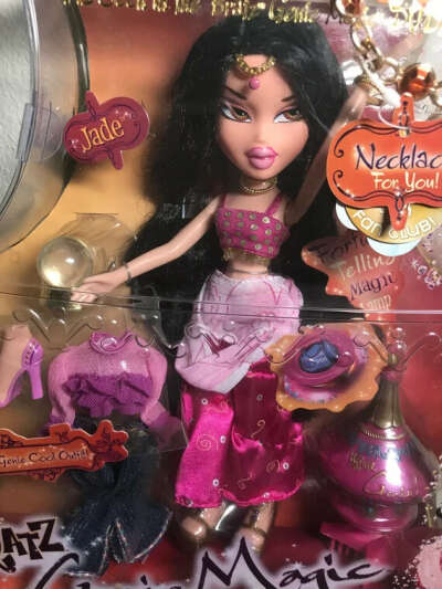Bratz Джейд Genie magic
