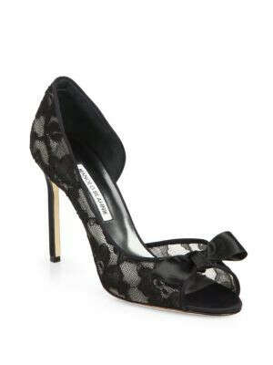 Manolo Blahnik - Lace d'Orsay Pumps