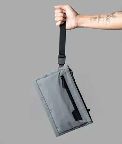 ALPAKA Zip Pouch Max V2