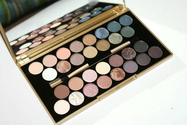Makeup Revolution Eyeshadow Palette Fortune Favours The Brave