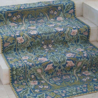 Acanthus rug - Beth Russell Needlepoint