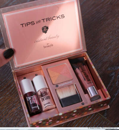 BENEFIT НАБОР ДЛЯ МАКИЯЖА ГУБ И ЩЕЧЕК SUGARLICIOUS
