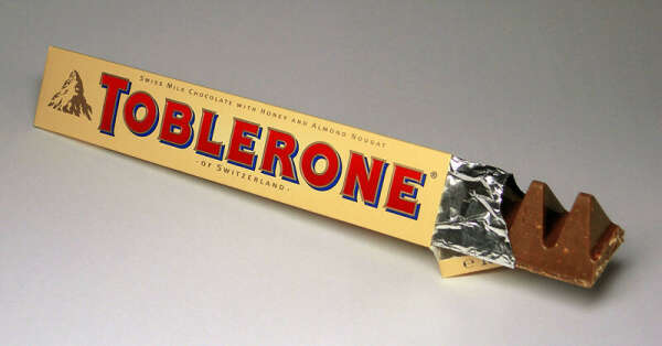 Toblerone молочный