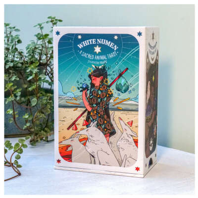 White numen tarot