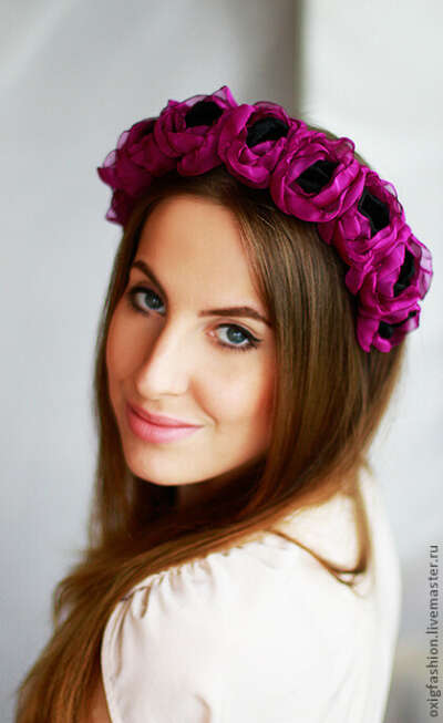 Ободок с пионами "Peony black"