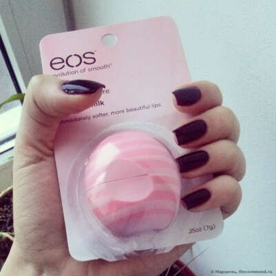 Бальзам для губ EOS Coconut Milk (кокосовое молоко)