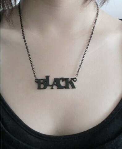 Chicnova BLACK Pendant Necklace