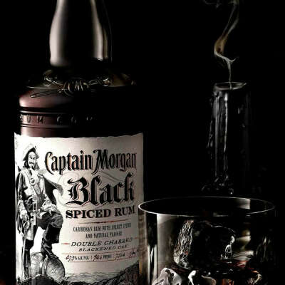 Ром Captain Morgan Black Spiced