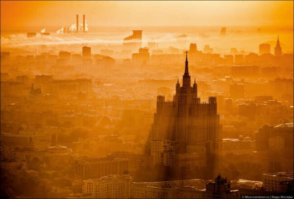 Жить в Москве