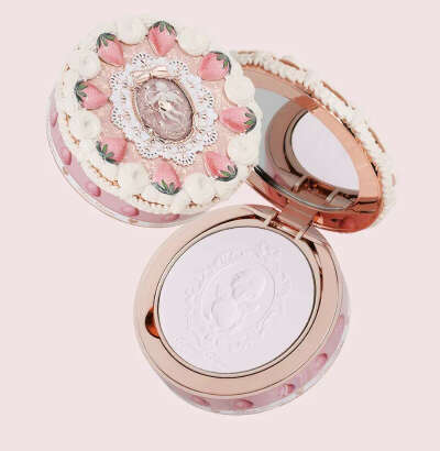 Компактна пудра 01 Soft Lavender (Strawberry Cupid)
