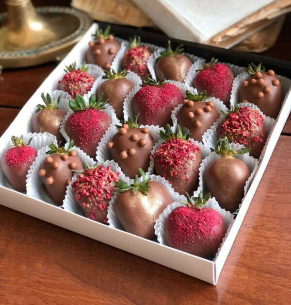 Клубника в шоколаде 🍓