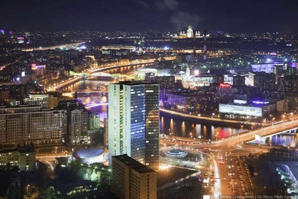 Съездить в Москву
