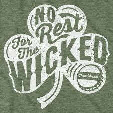 Футболка с надписью «No rest for the wicked»