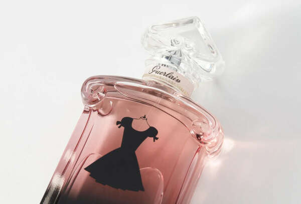 неизменные и бесконечно вечные GUERLAIN LA PETITE ROBE NOIRE EAU DE PARFUM