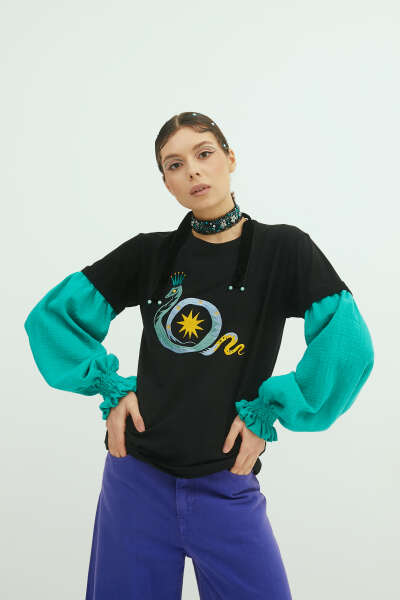 SNAKE LONGSLEEVE