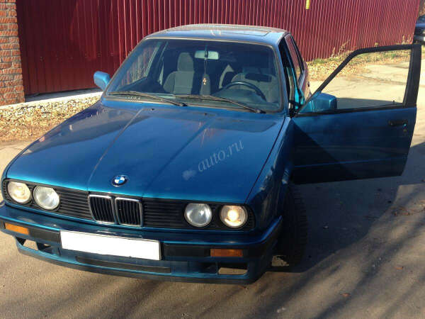 BMW 3er II (E30) 316i 1.6 MT