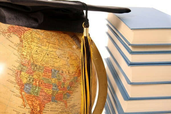 Сдать TOEFL на высокие баллы.
