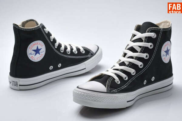 Converse. Hi black.