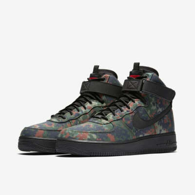 Nike Air Force 1 High '07 LV8  (US 9)