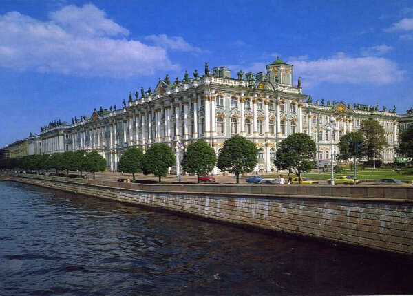 переезд в Питер