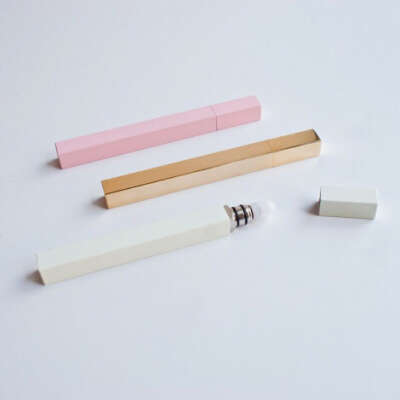 QUEUE Perfume Stick Roller White