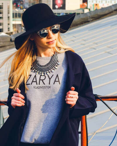 Свитшот "Zarya"