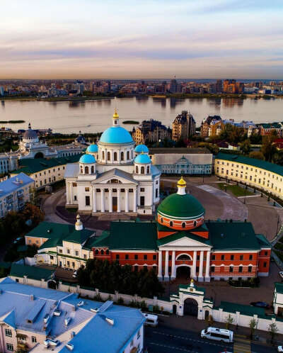 Побывать в Казани