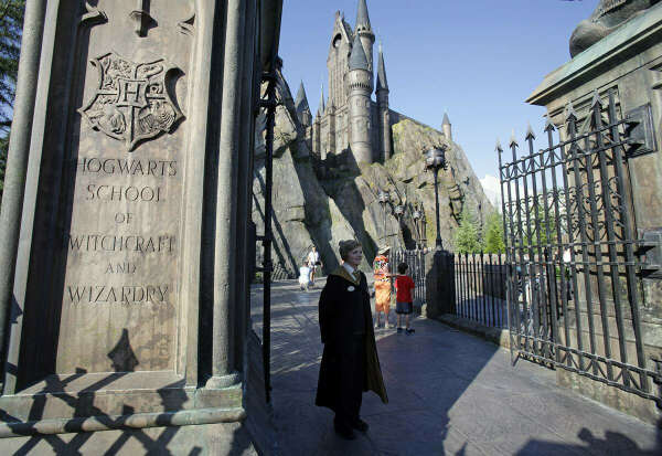 "Волшебный мир Гарри Поттера" - тематический район, созданный в парке Universal island of adventure в городе Орландо