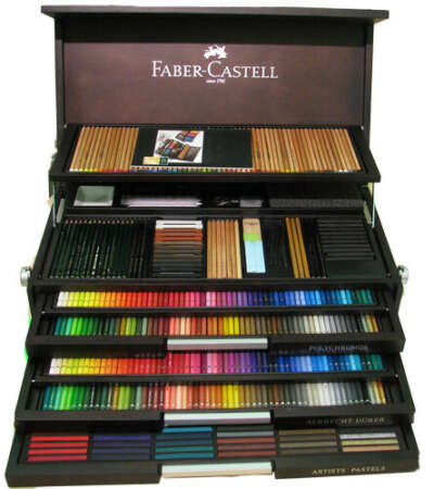 Очень хотелось бы набор карандашей Faber Castell