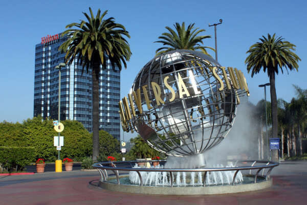Посетить Парк Студии Юниверсал (Universal studios)